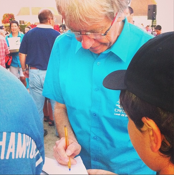 La voix du #tdf Daniel #Mangeas a commenté le critérium à #Lacq. #cyclisme #cycling #tourdefrance
