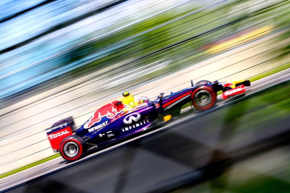 Daniel Ricciardo (Red Bull) à travers la forêt canadienne