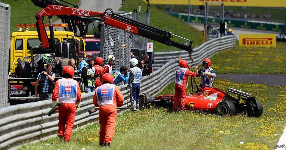L'épave du Finlandais a provoqué l'unique apparition de la voiture de sécurité en Autriche.
