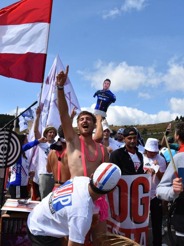 Cyclisme : l&rsquo;amour pour Thibaut Pinot s&rsquo;est propagé jusqu&rsquo;au Pays&nbsp;basque